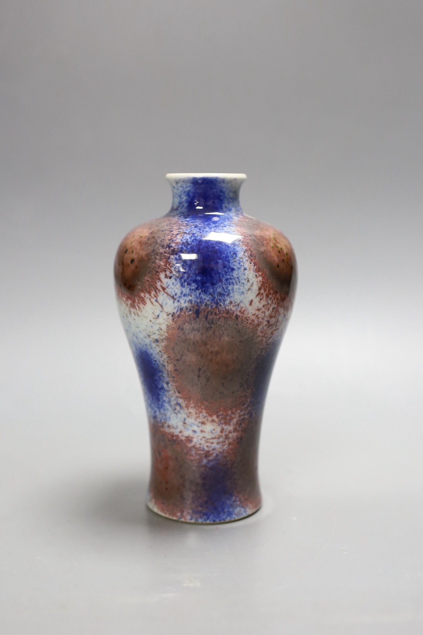 A Chinese baluster vase, 17cm